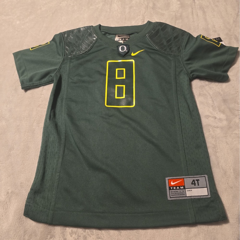 Nike Team Mighty Oregon Toddler 4T  Football Jersey Shoulder Wings U Of O #8